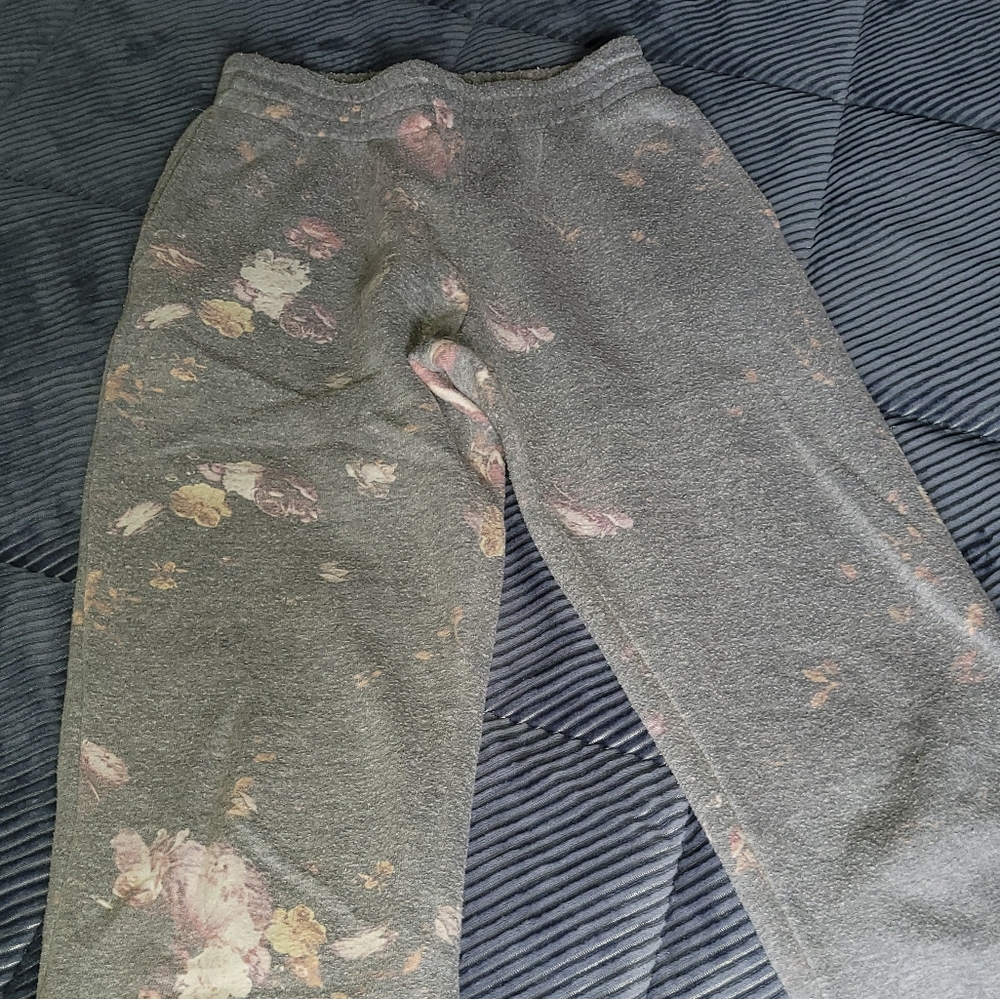 Tribe Kelley Vintage Black Floral Joggers